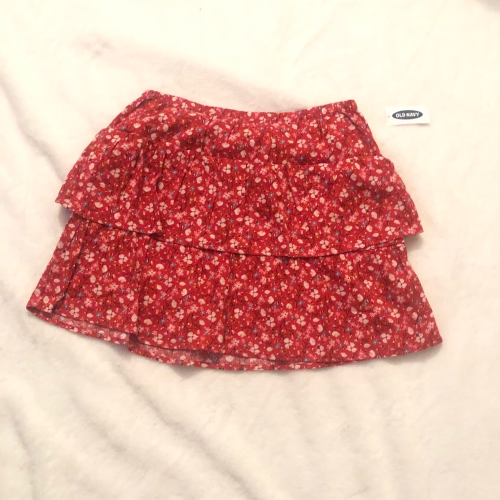 Pinkish/reddish floral skirt new w/ tags